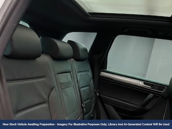 Used Volkswagen Touareg 2016 for sale - 78521772: Photo