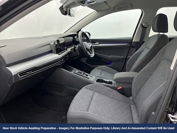 Used Volkswagen Golf 2022 for sale - 77773990: Photo