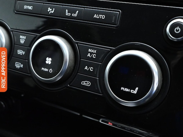 Used Land Rover Discovery 2019 for sale - 75239933: Photo 15