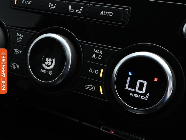 Used Land Rover Discovery 2019 for sale - 75239933: Photo 35