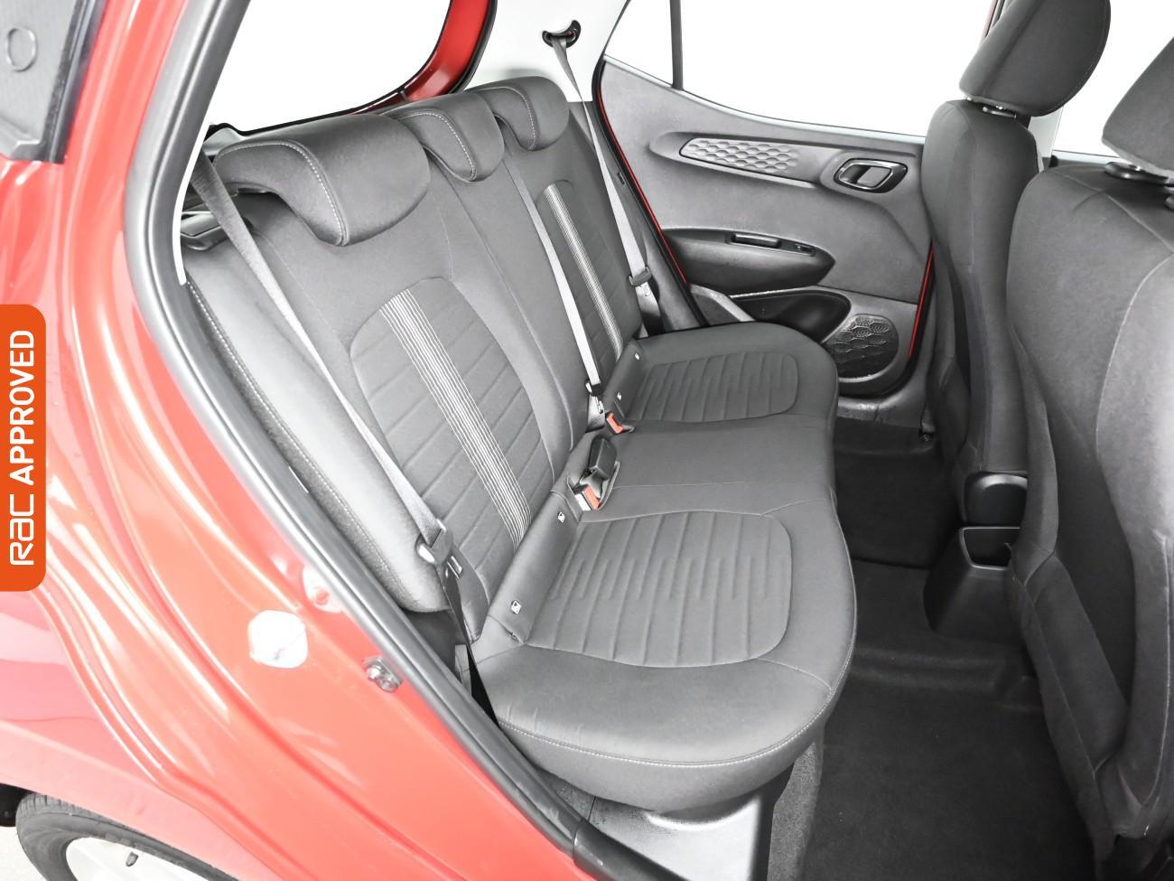 Used Hyundai i10 2023 for sale - 76685635: Photo 12