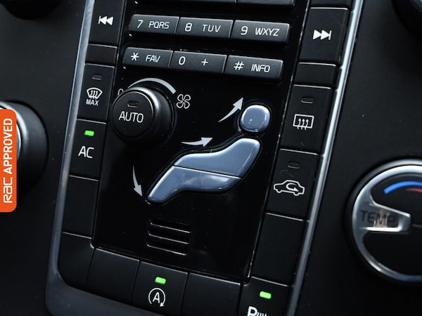 Used Volvo V60 2013 for sale - 75661560: Photo 17