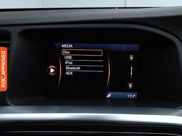 Used Volvo V60 2013 for sale - 75661560: Photo 21