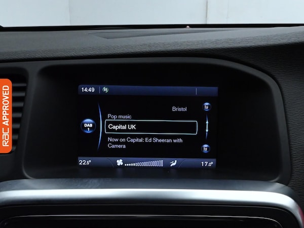 Used Volvo V60 2013 for sale - 75661560: Photo 22