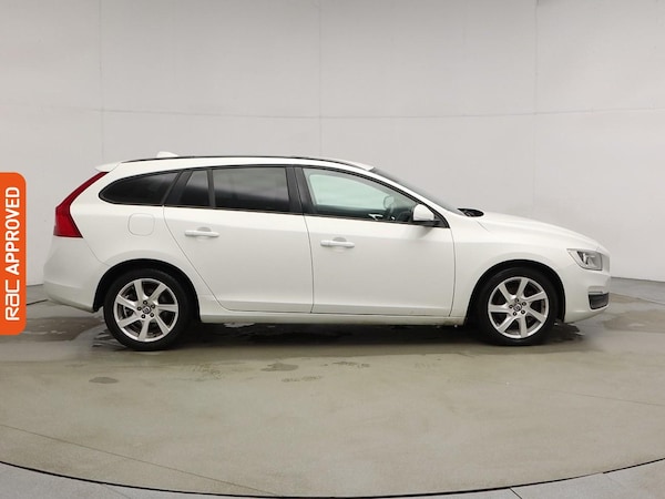 Used Volvo V60 2013 for sale - 75661560: Photo 6