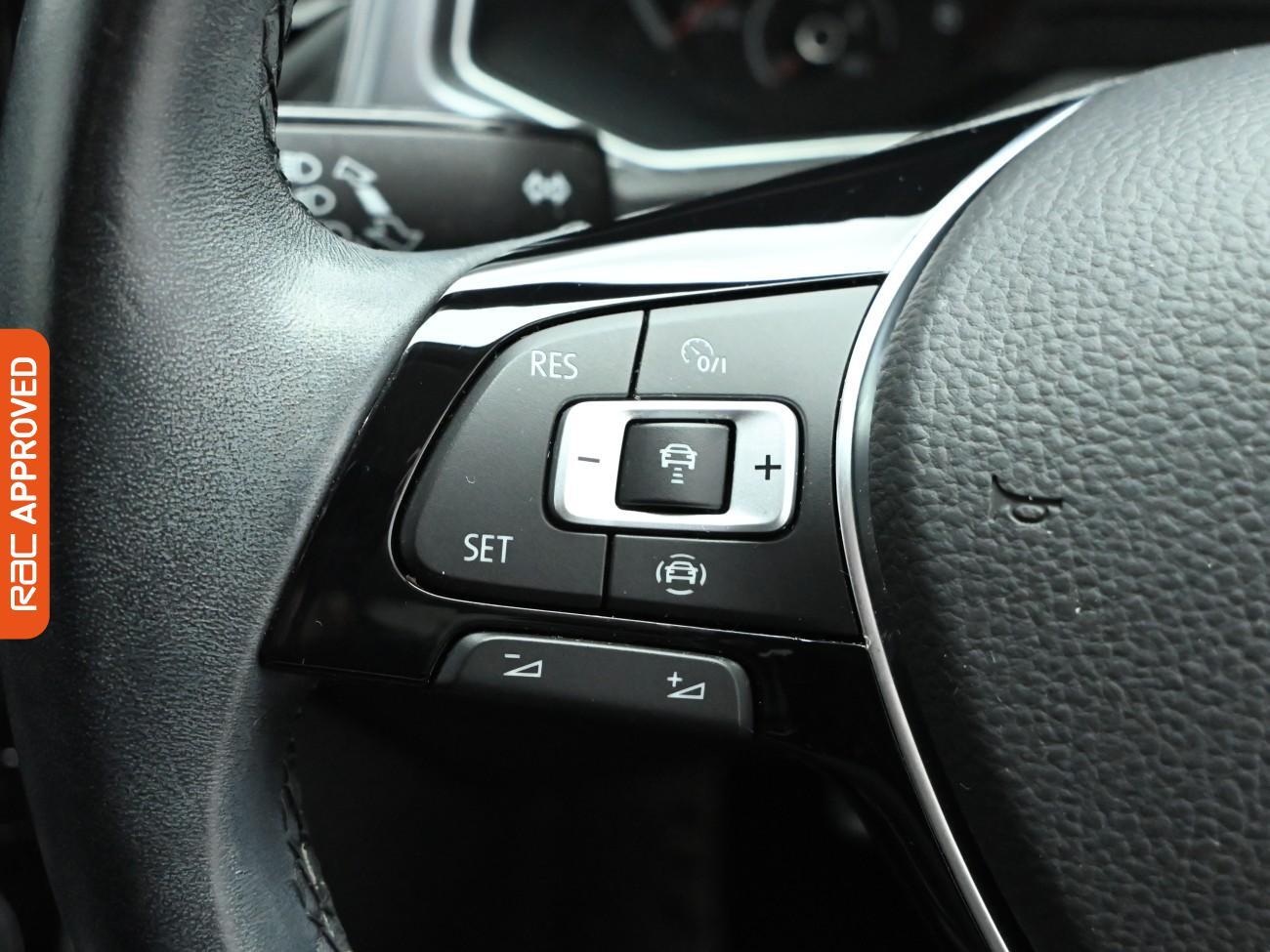 Used Volkswagen T-Roc 2022 for sale - 77355334: Photo 23