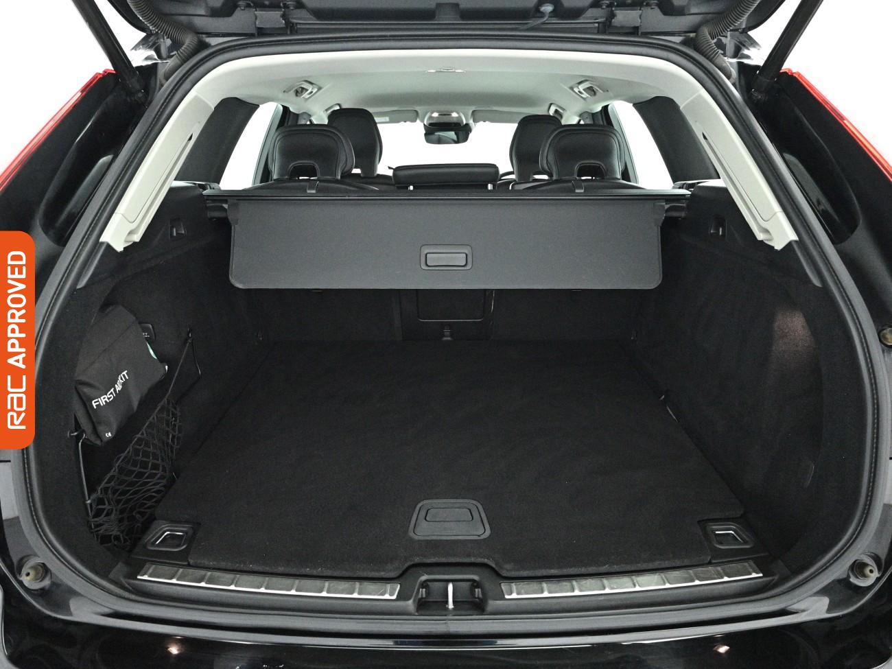 Used Volvo XC60 2020 for sale - 78105408: Photo 25