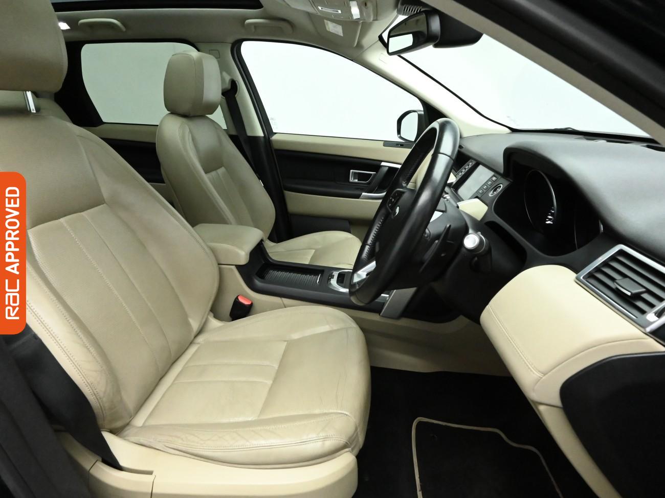 Used Land Rover Discovery Sport 2015 for sale - 76782920: Photo 12