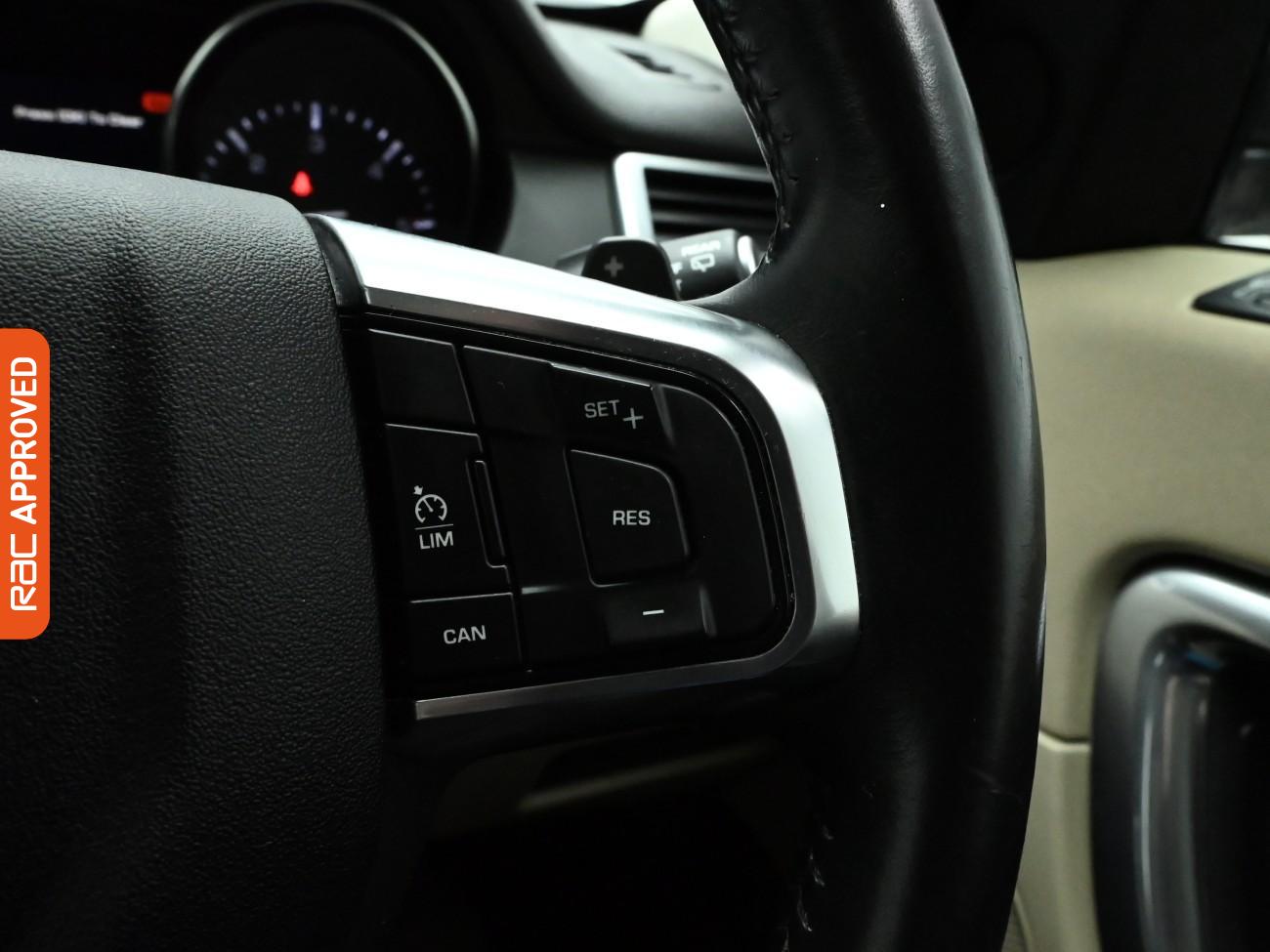 Used Land Rover Discovery Sport 2015 for sale - 76782920: Photo 25