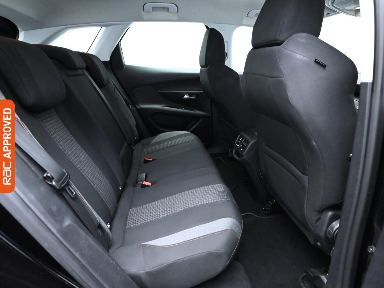 Used Peugeot 3008 2018 for sale - 76311005: Photo 13