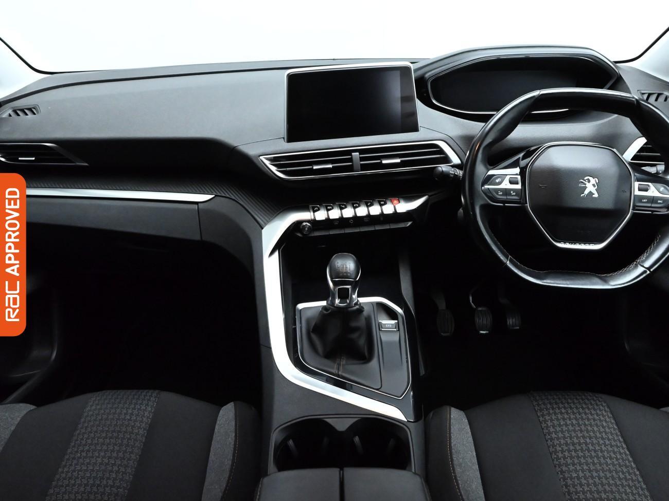 Used Peugeot 3008 2018 for sale - 76311005: Photo 2