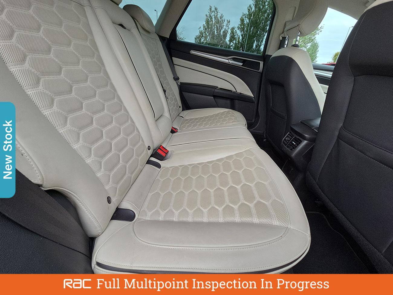 Used Ford Mondeo 2016 for sale - 76330629: Photo 4