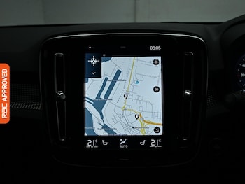 Used Volvo XC40 2021 for sale - 79282706: Photo