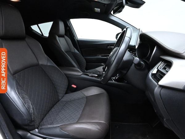 Used Toyota C-HR 2017 for sale - 75761408: Photo 12