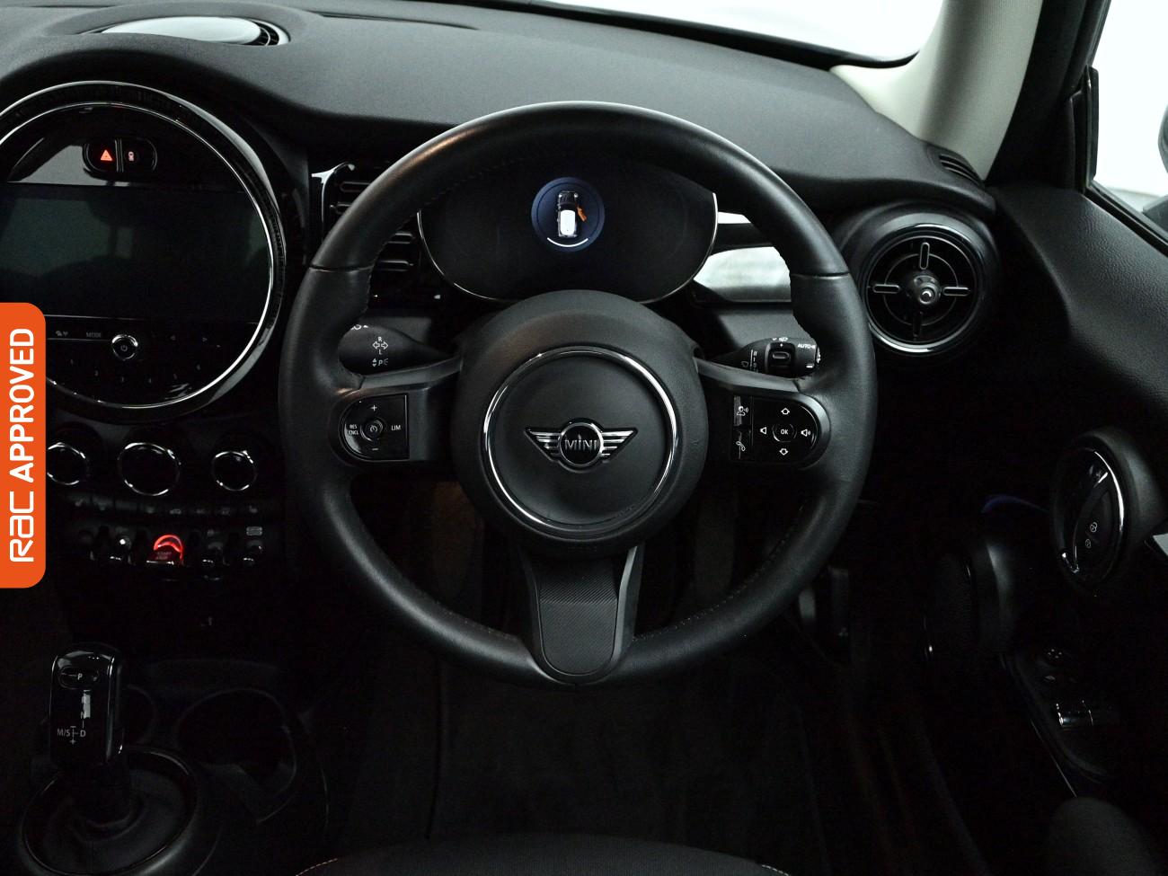 Used MINI Hatch 2023 for sale - 77989558: Photo 9