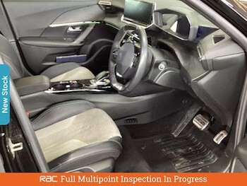 Used Peugeot 2008 2021 for sale - 75701041: Photo