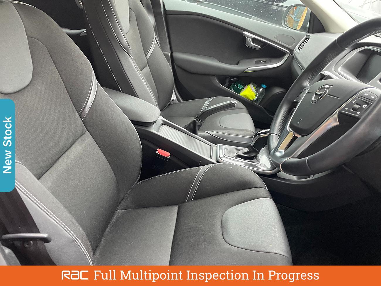 Used Volvo V40 2018 for sale - 76065198: Photo 3