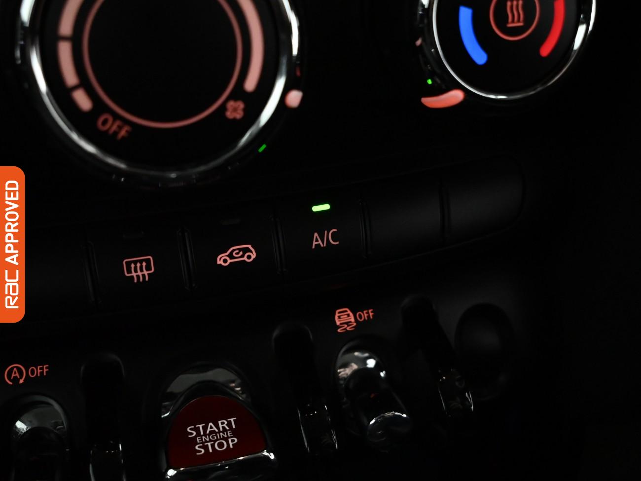 Used MINI Hatch 2022 for sale - 76685632: Photo 17