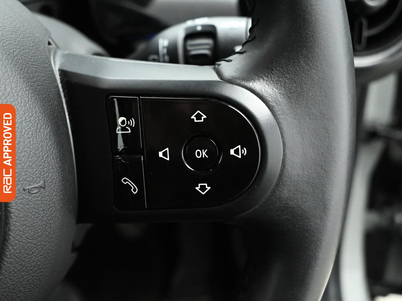 Used MINI Hatch 2022 for sale - 76685632: Photo 19