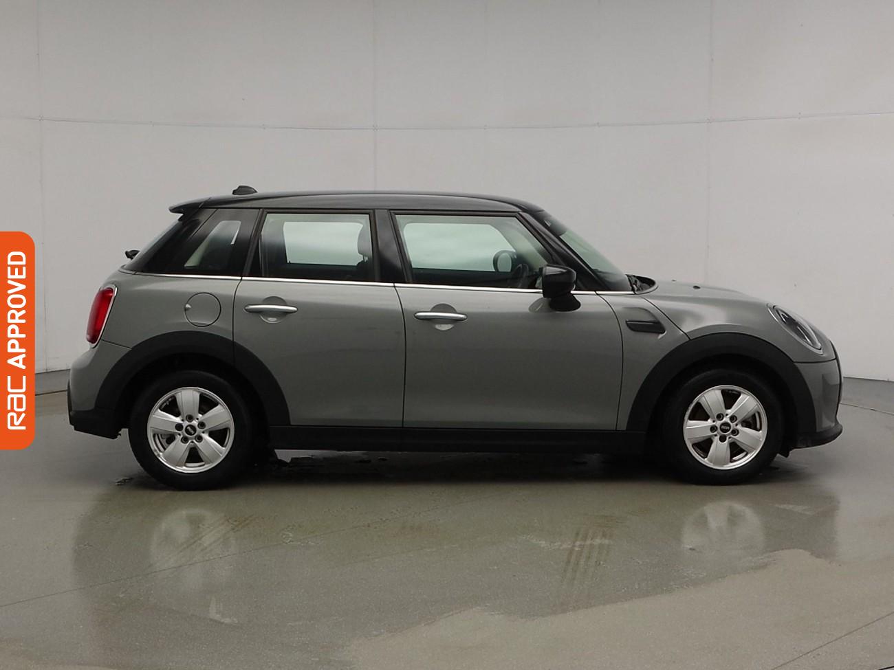 Used MINI Hatch 2022 for sale - 76685632: Photo 6