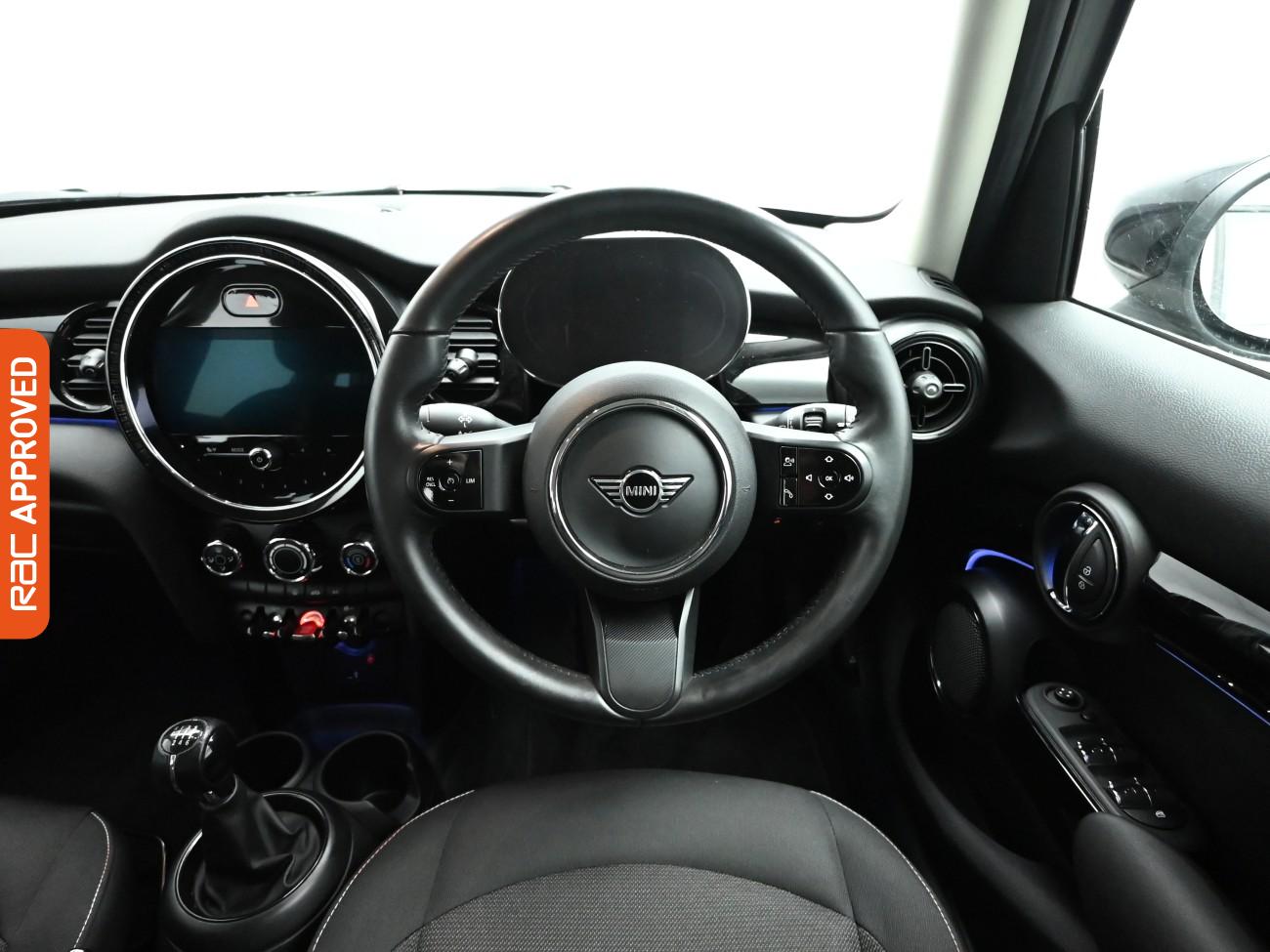 Used MINI Hatch 2022 for sale - 76685632: Photo 9