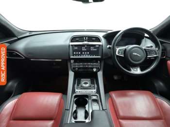 Used Jaguar F-Pace 2018 for sale - 74613374: Photo