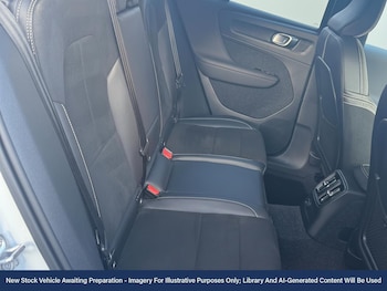 Used Volvo XC40 2021 for sale - 76697532: Photo