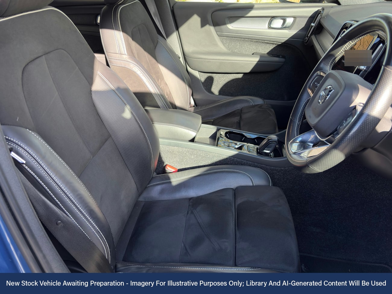 Used Volvo XC40 2021 for sale - 76520029: Photo 3