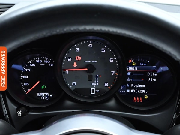 Used Porsche Macan 2021 for sale - 75283935: Photo 11