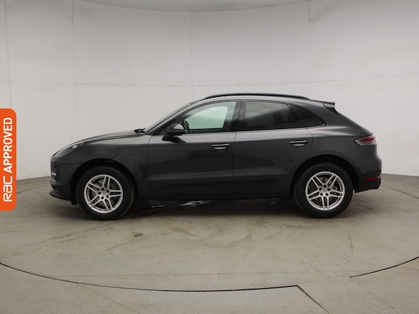 Used Porsche Macan 2021 for sale - 75283935: Photo 33