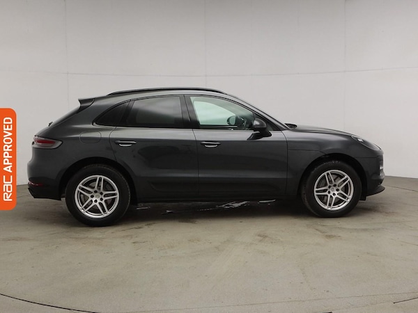 Used Porsche Macan 2021 for sale - 75283935: Photo 6