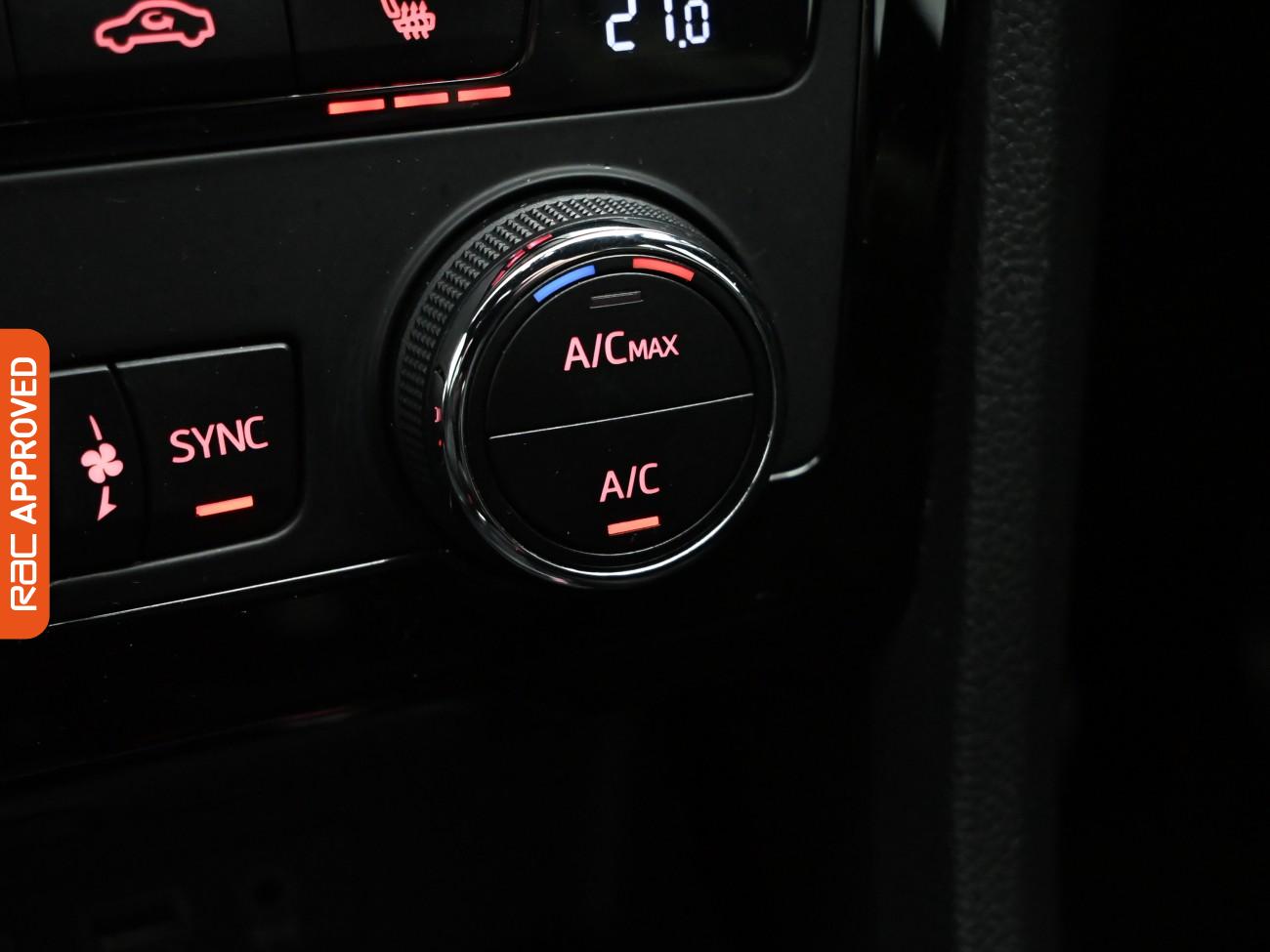 Used SEAT Ateca 2018 for sale - 76629912: Photo 16