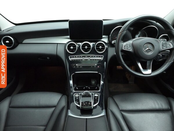 Used Mercedes-Benz C-Class 2017 for sale - 76143898: Photo 2