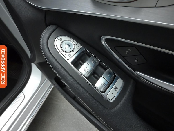Used Mercedes-Benz C-Class 2017 for sale - 76143898: Photo 35
