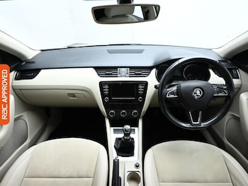 Used Skoda Octavia 2016 for sale - 75418366: Photo