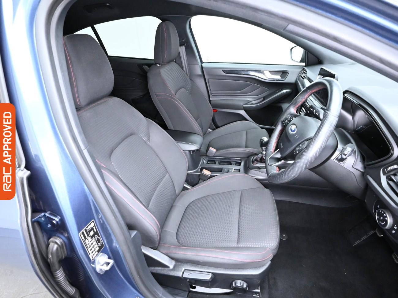 Used Ford Focus 2020 for sale - 76445531: Photo 12