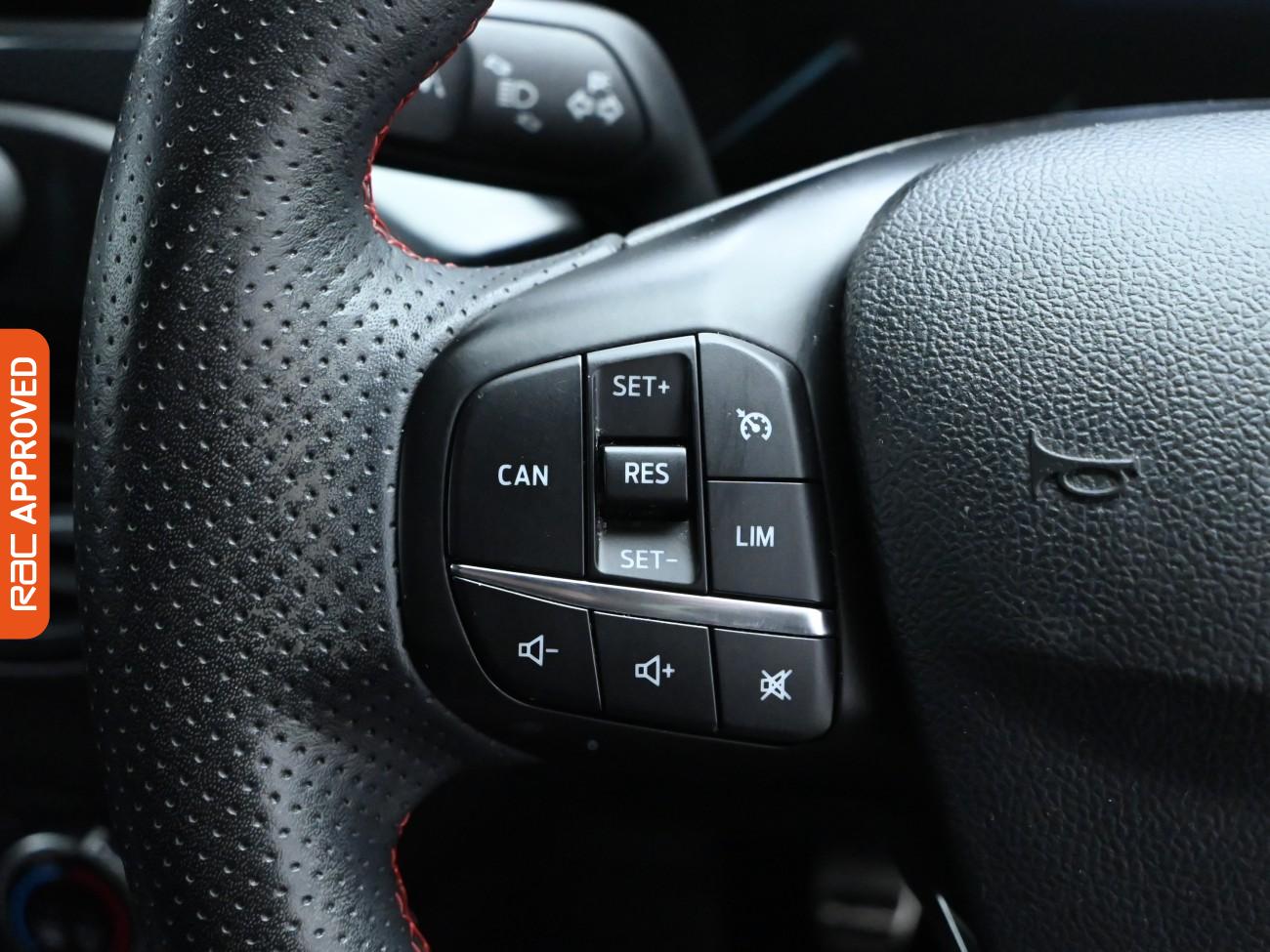 Used Ford Focus 2020 for sale - 76445531: Photo 19