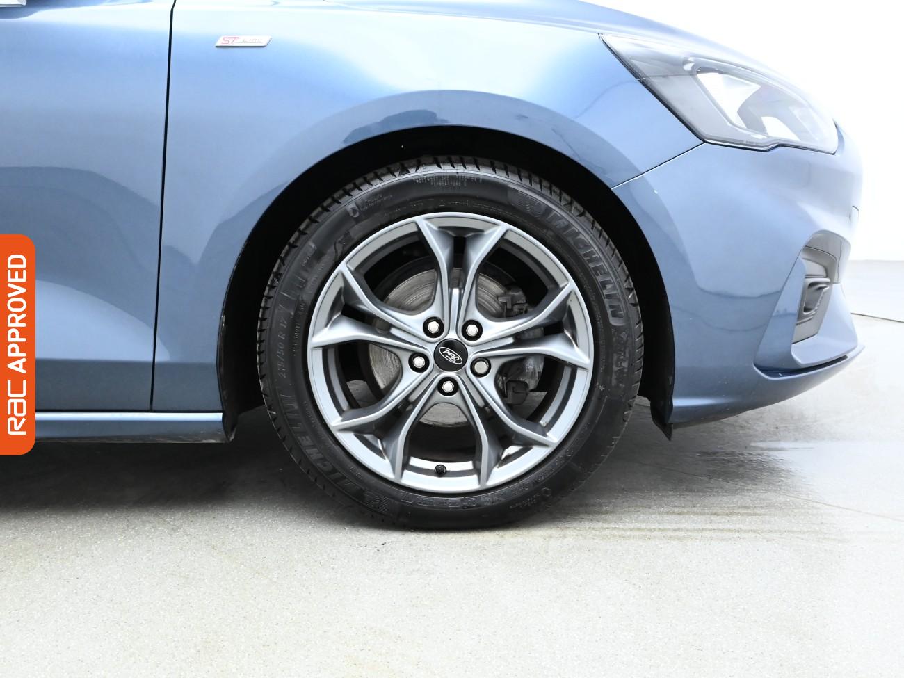 Used Ford Focus 2020 for sale - 76445531: Photo 25