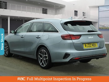 Used Kia Ceed 2022 for sale - 75918333: Photo