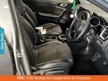 Used Kia Ceed 2022 for sale - 75918333: Photo