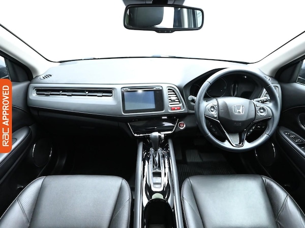 Used Honda HR-V 2015 for sale - 76143895: Photo 2