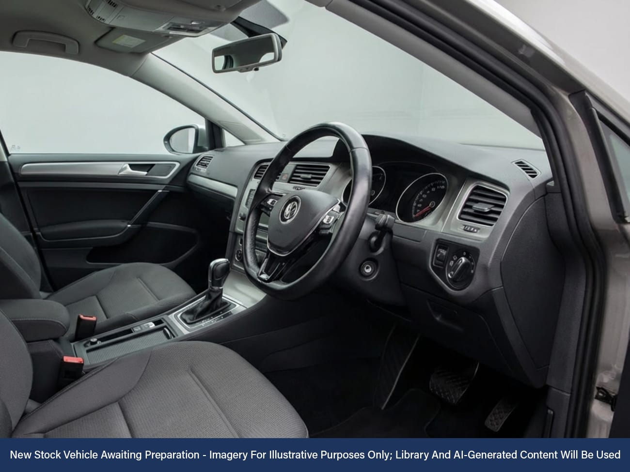 Used Volkswagen Golf 2016 for sale - 77415308: Photo 3