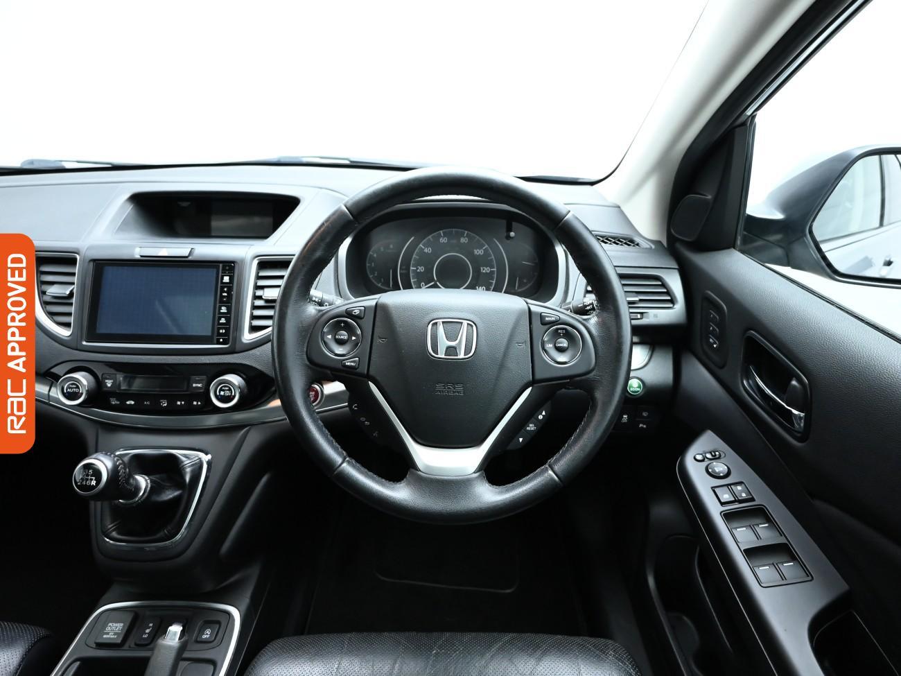 Used Honda CR-V 2017 for sale - 76636900: Photo 9