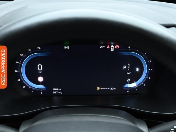Used Volvo XC40 2023 for sale - 75786391: Photo 11