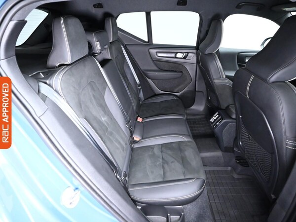 Used Volvo XC40 2023 for sale - 75786391: Photo 13