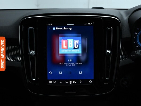 Used Volvo XC40 2023 for sale - 75786391: Photo 14