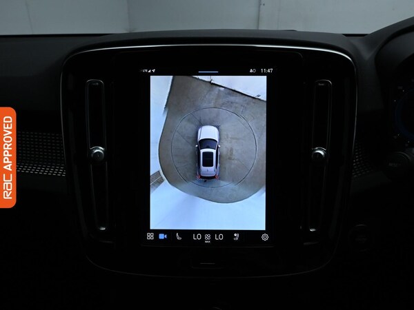 Used Volvo XC40 2023 for sale - 75786391: Photo 16