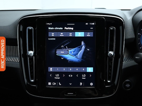 Used Volvo XC40 2023 for sale - 75786391: Photo 17