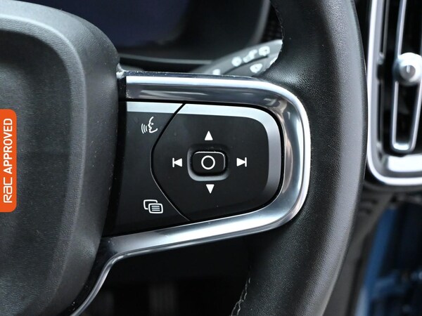 Used Volvo XC40 2023 for sale - 75786391: Photo 23