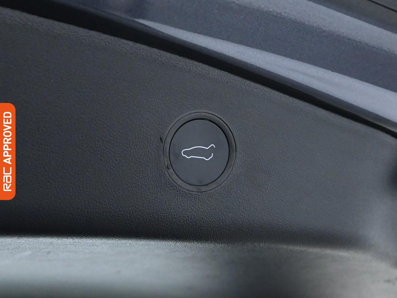 Used Tesla Model 3 2022 for sale - 77076711: Photo 16